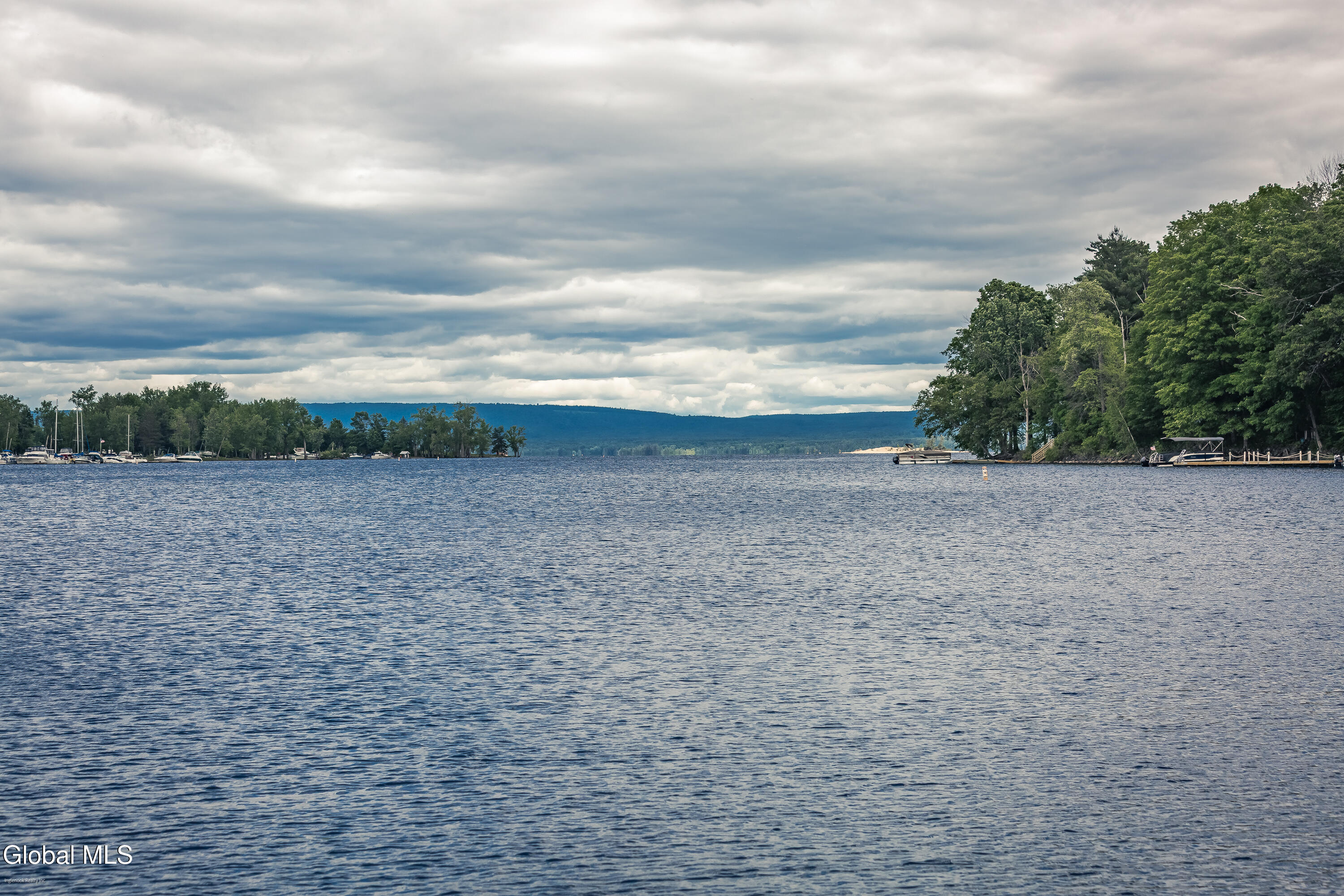 154 Lakeside Drive Mayfield NY 12117