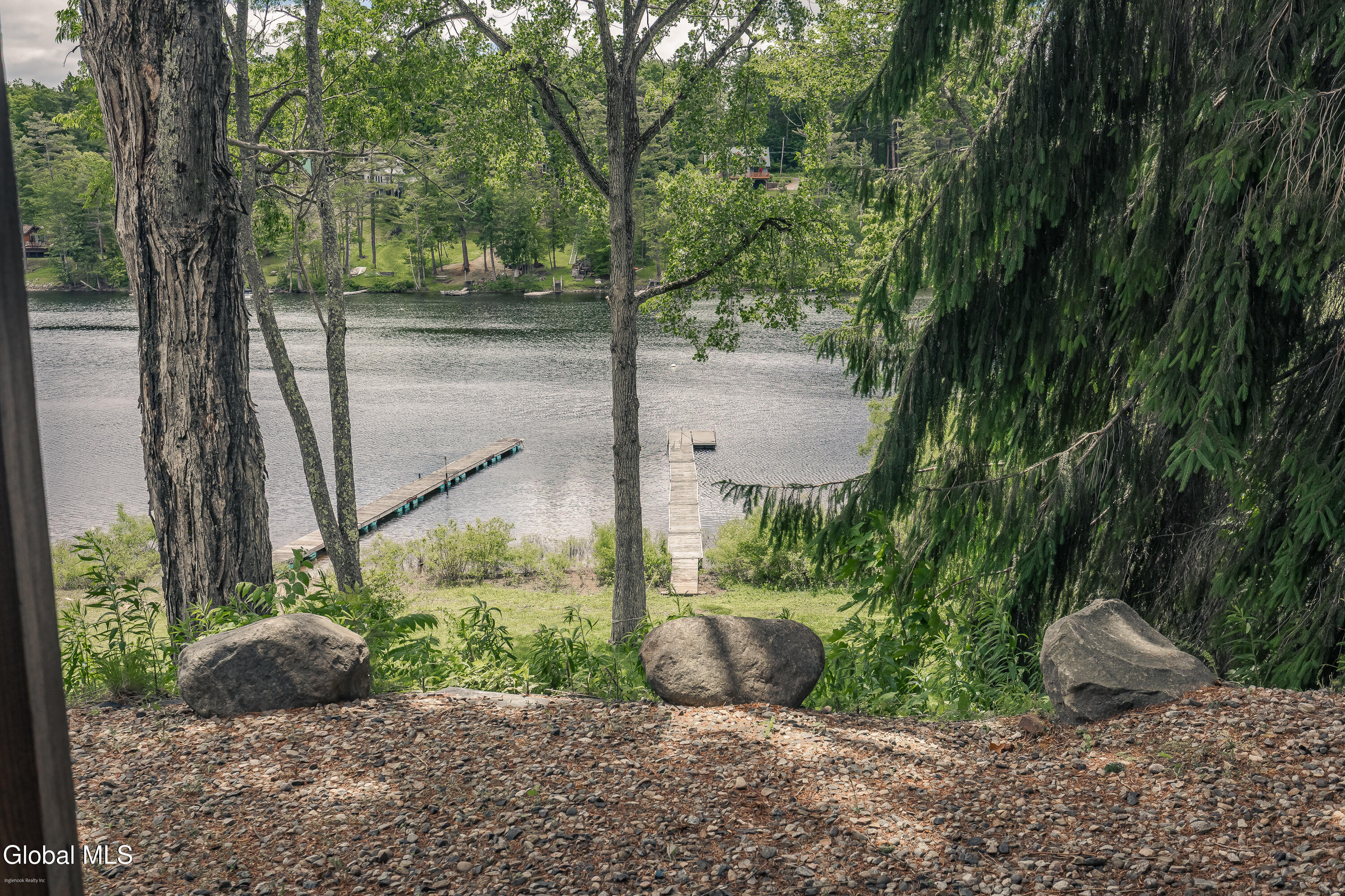 154 Lakeside Drive Mayfield NY 12117
