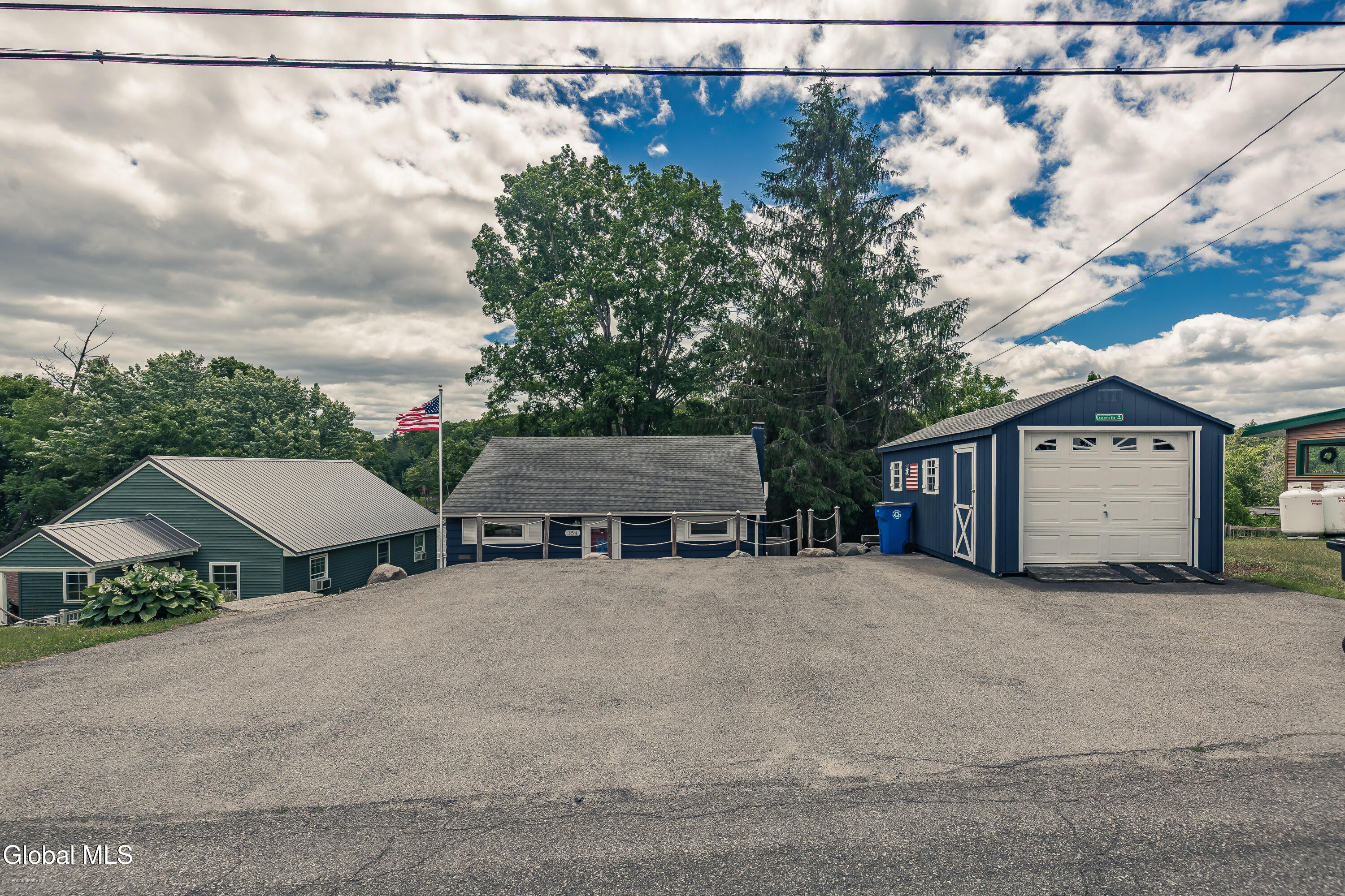 154 Lakeside Drive Mayfield NY 12117
