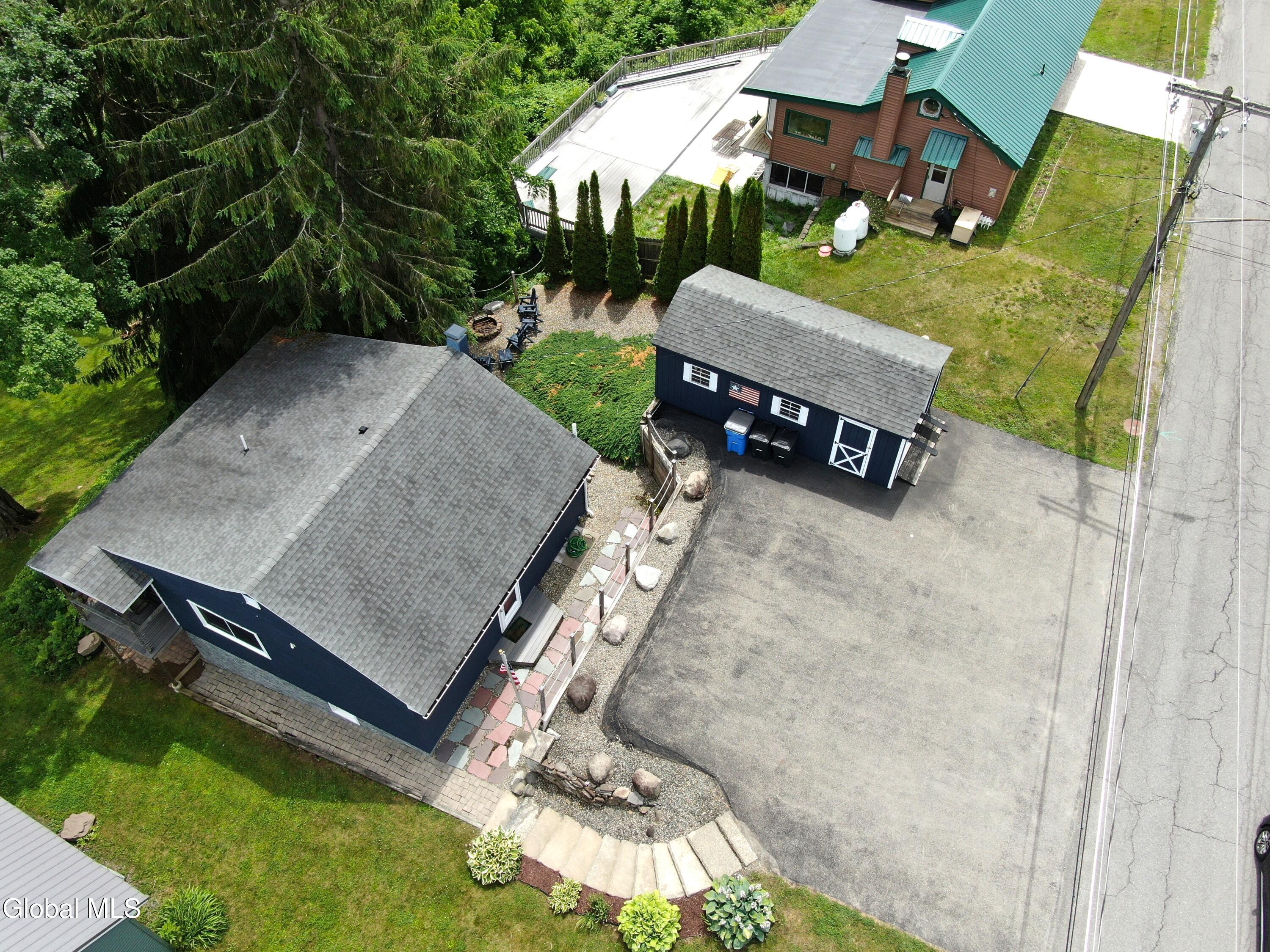 154 Lakeside Drive Mayfield NY 12117