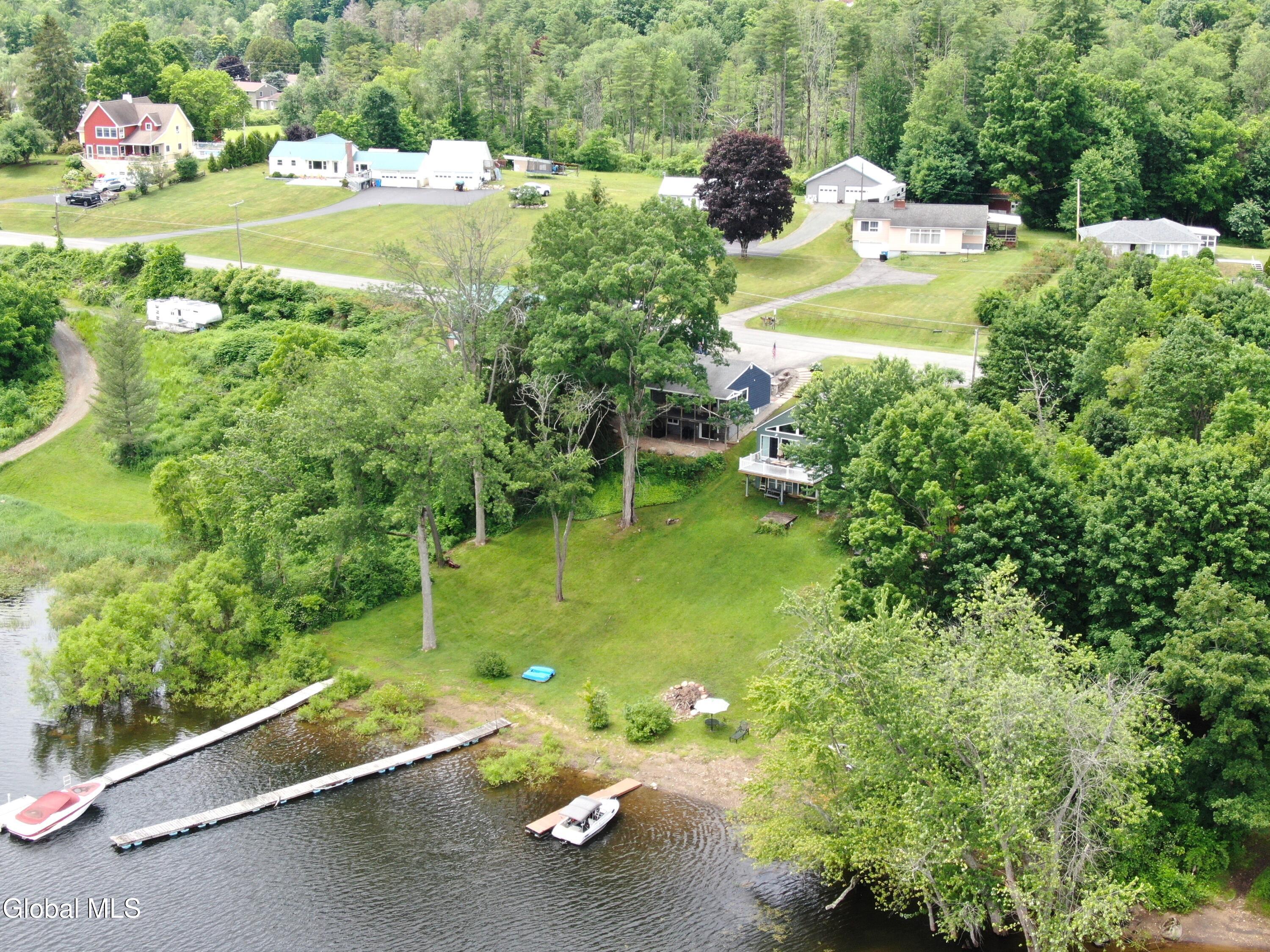 154 Lakeside Drive Mayfield NY 12117