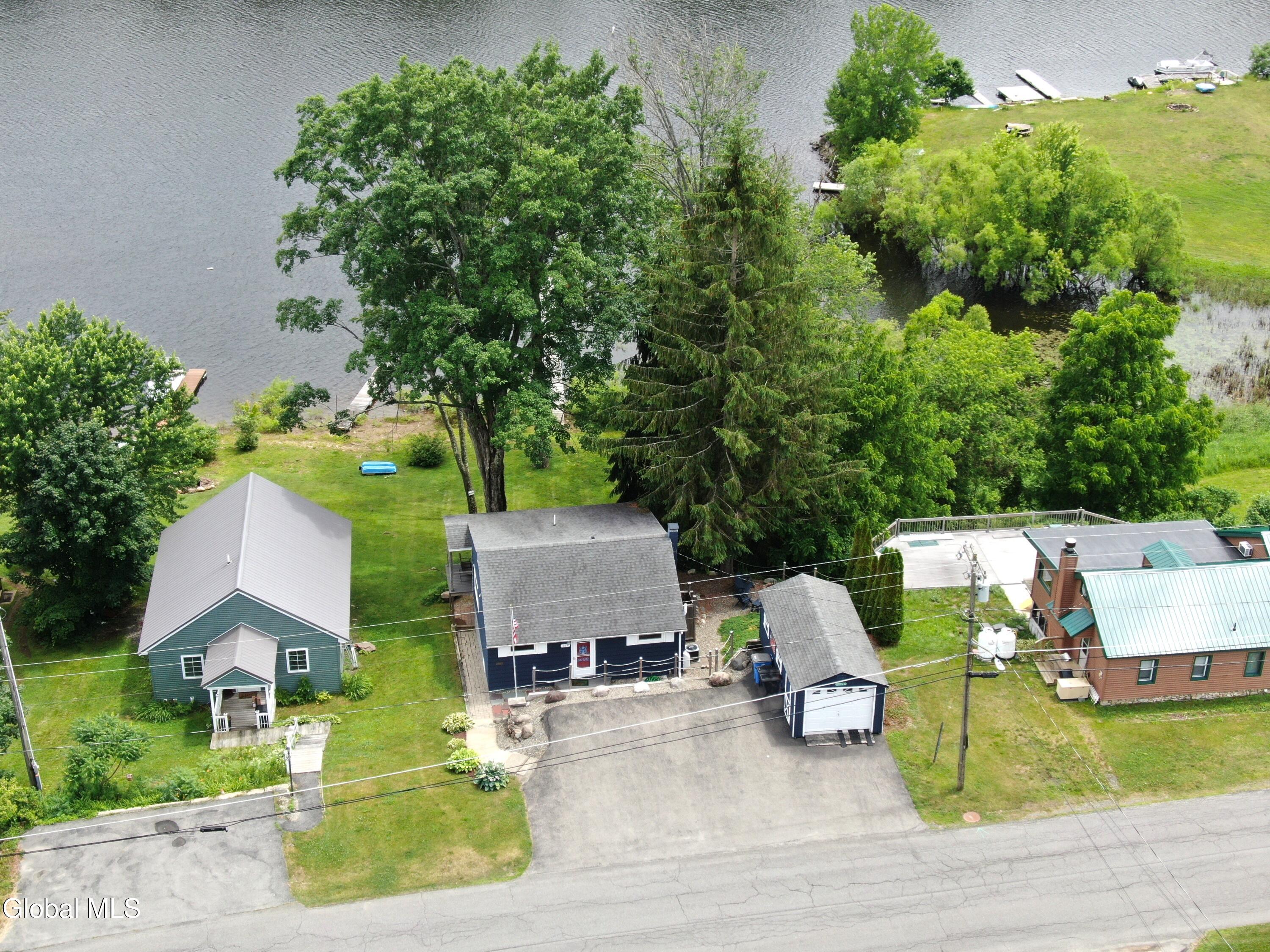 154 Lakeside Drive Mayfield NY 12117