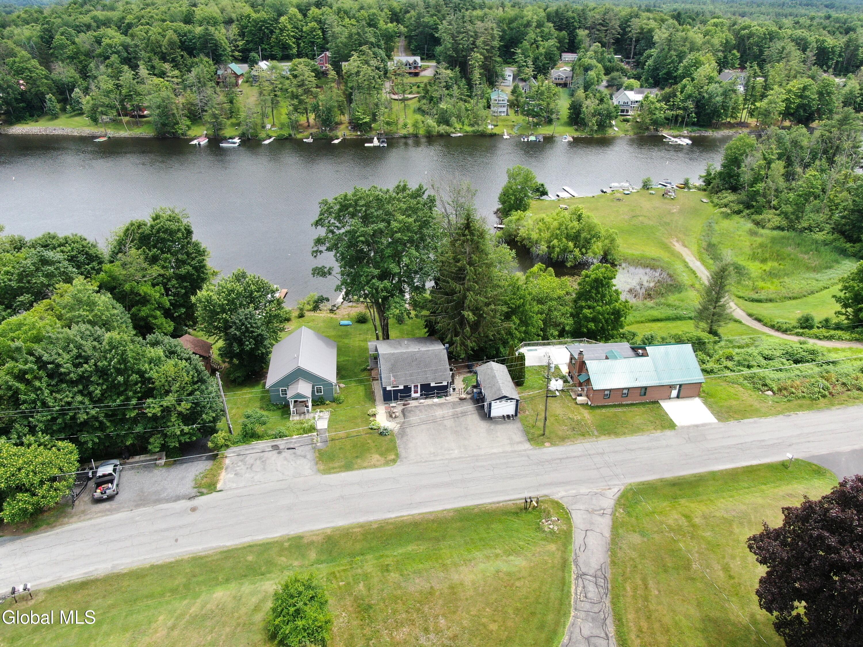 154 Lakeside Drive Mayfield NY 12117