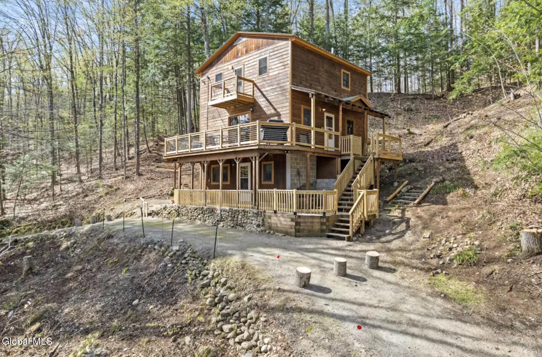 1487 River Road Warrensburg NY 12885