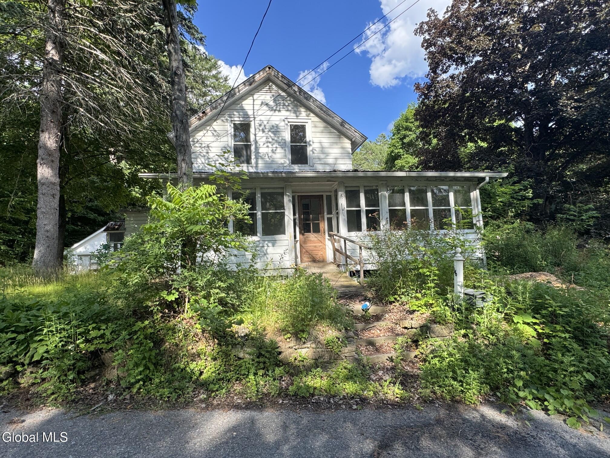 16 Summit Place Lake Luzerne NY 12846