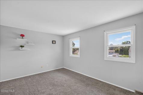 9 Long Avenue Colonie NY 12110