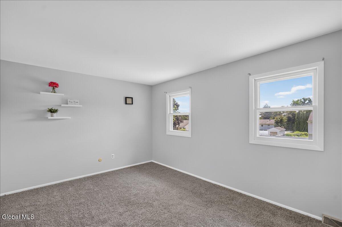 9 Long Avenue Colonie NY 12110