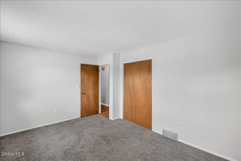 9 Long Avenue Colonie NY 12110