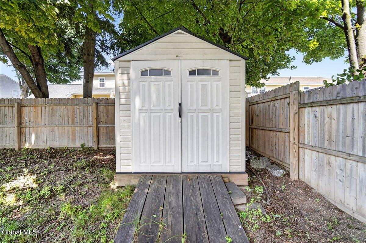 9 Long Avenue Colonie NY 12110