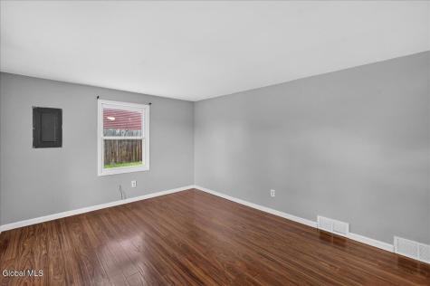 9 Long Avenue Colonie NY 12110