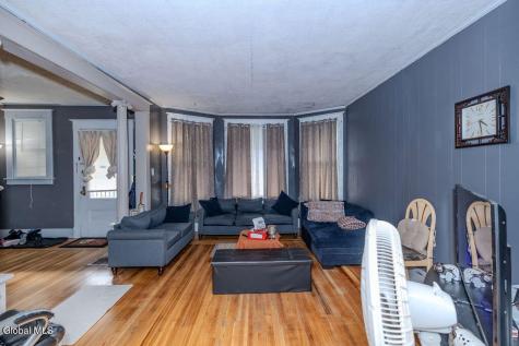 1049 Hegeman Street Schenectady NY 12306