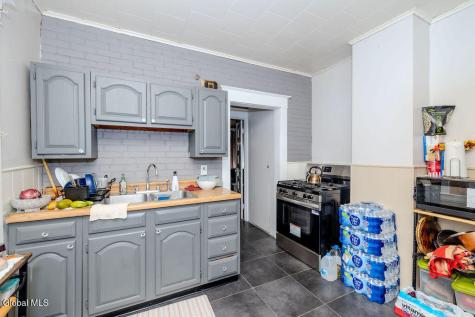 1049 Hegeman Street Schenectady NY 12306