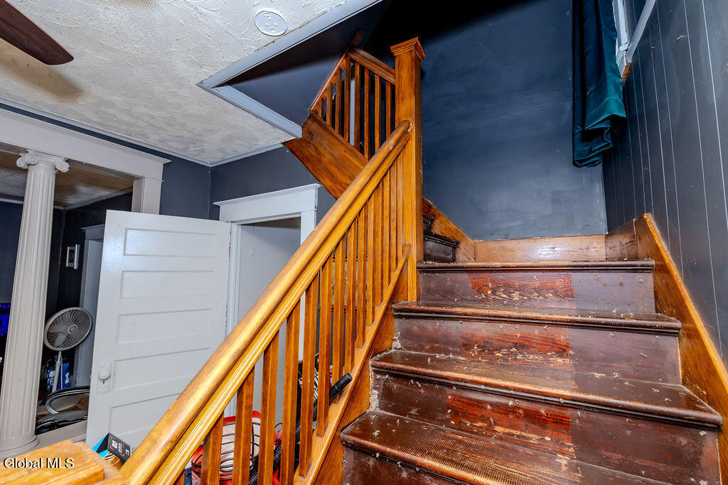 1049 Hegeman Street Schenectady NY 12306