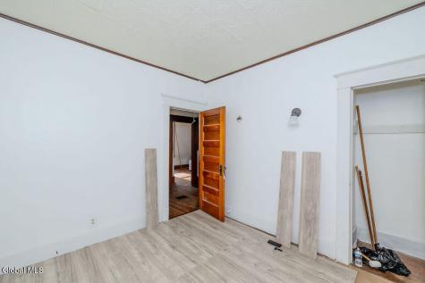 1049 Hegeman Street Schenectady NY 12306