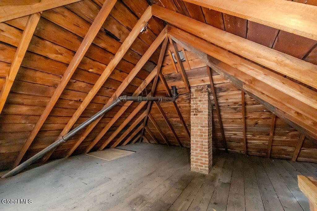 1049 Hegeman Street Schenectady NY 12306