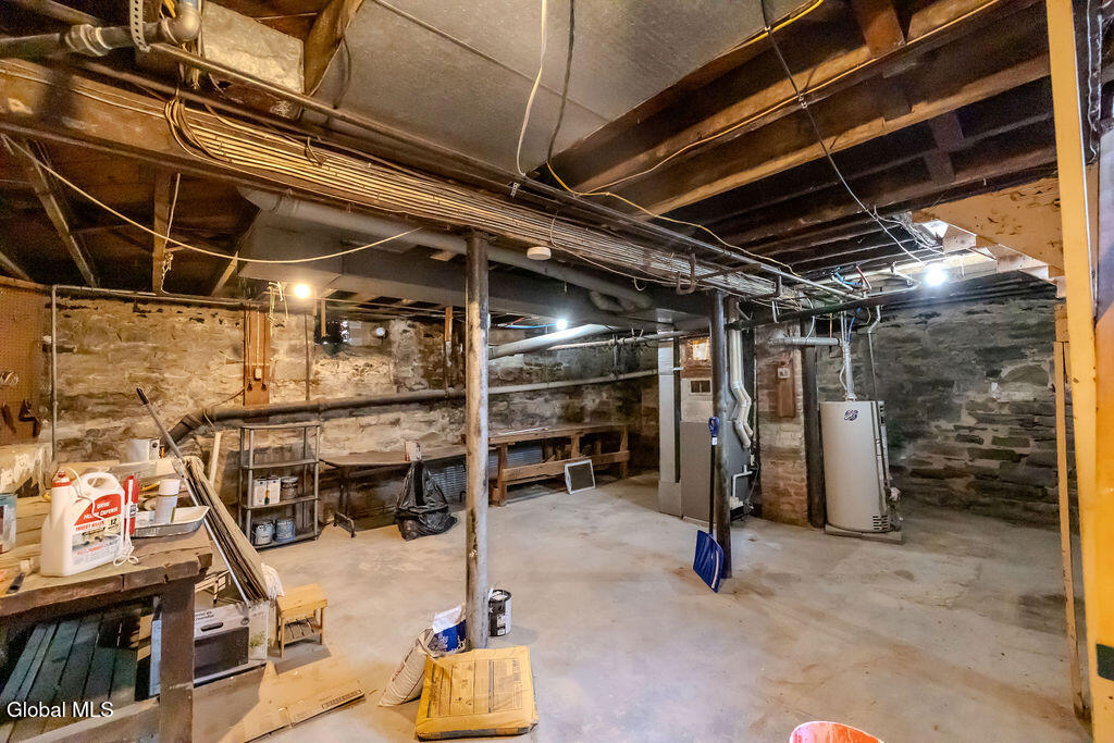 1049 Hegeman Street Schenectady NY 12306