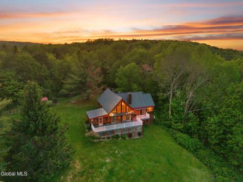 166 Lynx Drive West Fulton NY 12149