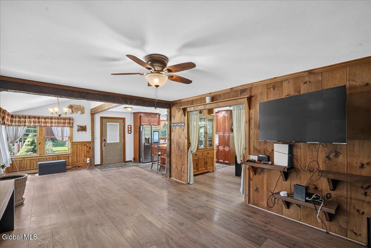 5137 Crooked Street Broadalbin NY 12025