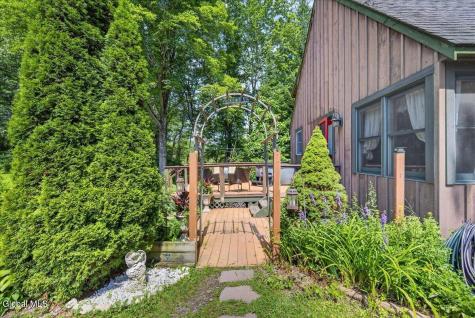 5137 Crooked Street Broadalbin NY 12025