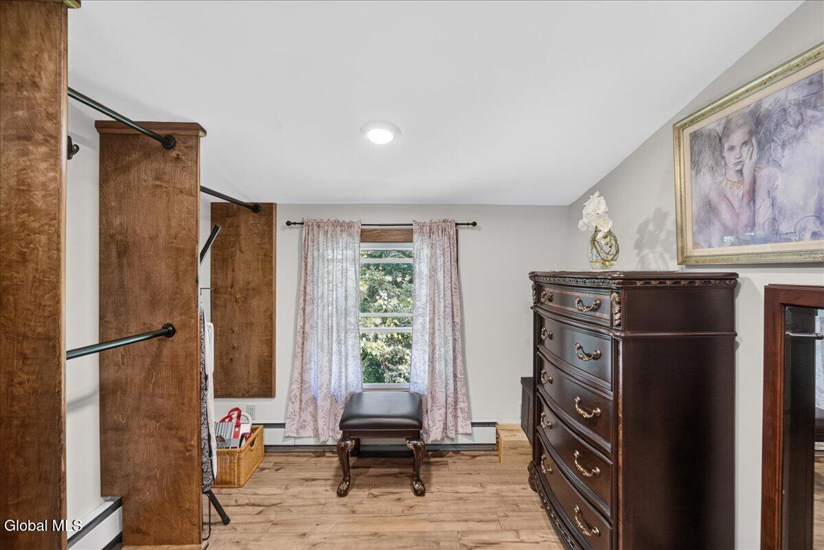 5137 Crooked Street Broadalbin NY 12025