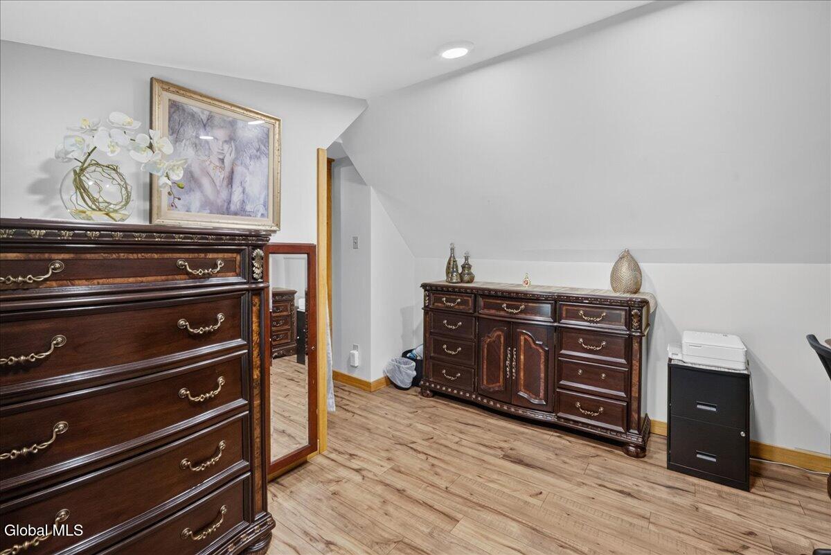 5137 Crooked Street Broadalbin NY 12025