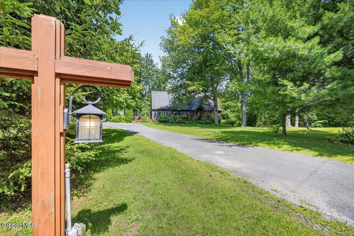 5137 Crooked Street Broadalbin NY 12025