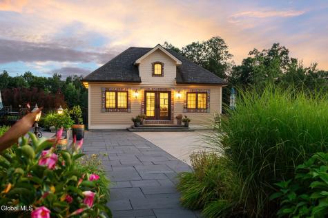 65 Brown Road Stillwater NY 12170