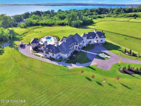 65 Brown Road Stillwater NY 12170