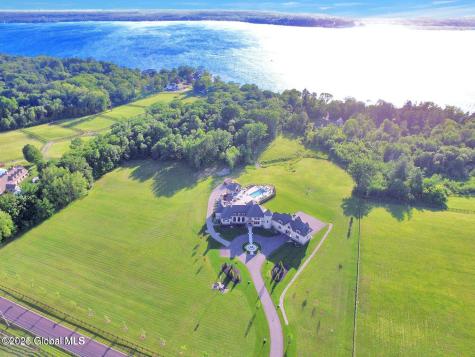 65 Brown Road Stillwater NY 12170