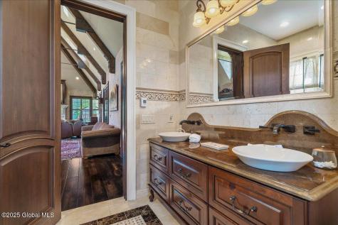 65 Brown Road Stillwater NY 12170