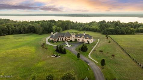 65 Brown Road Stillwater NY 12170