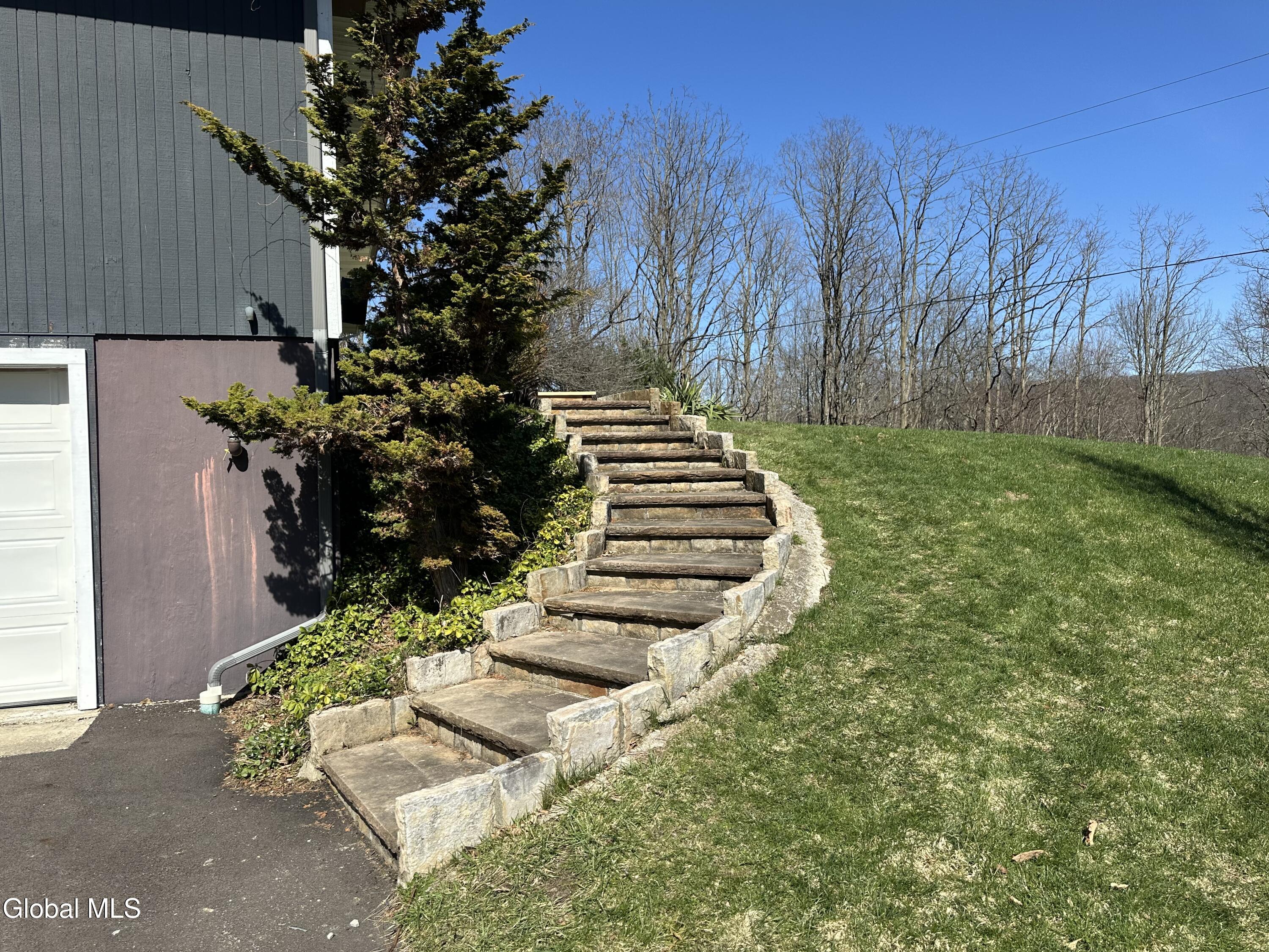 539 County Route 5a New Lebanon NY 12125