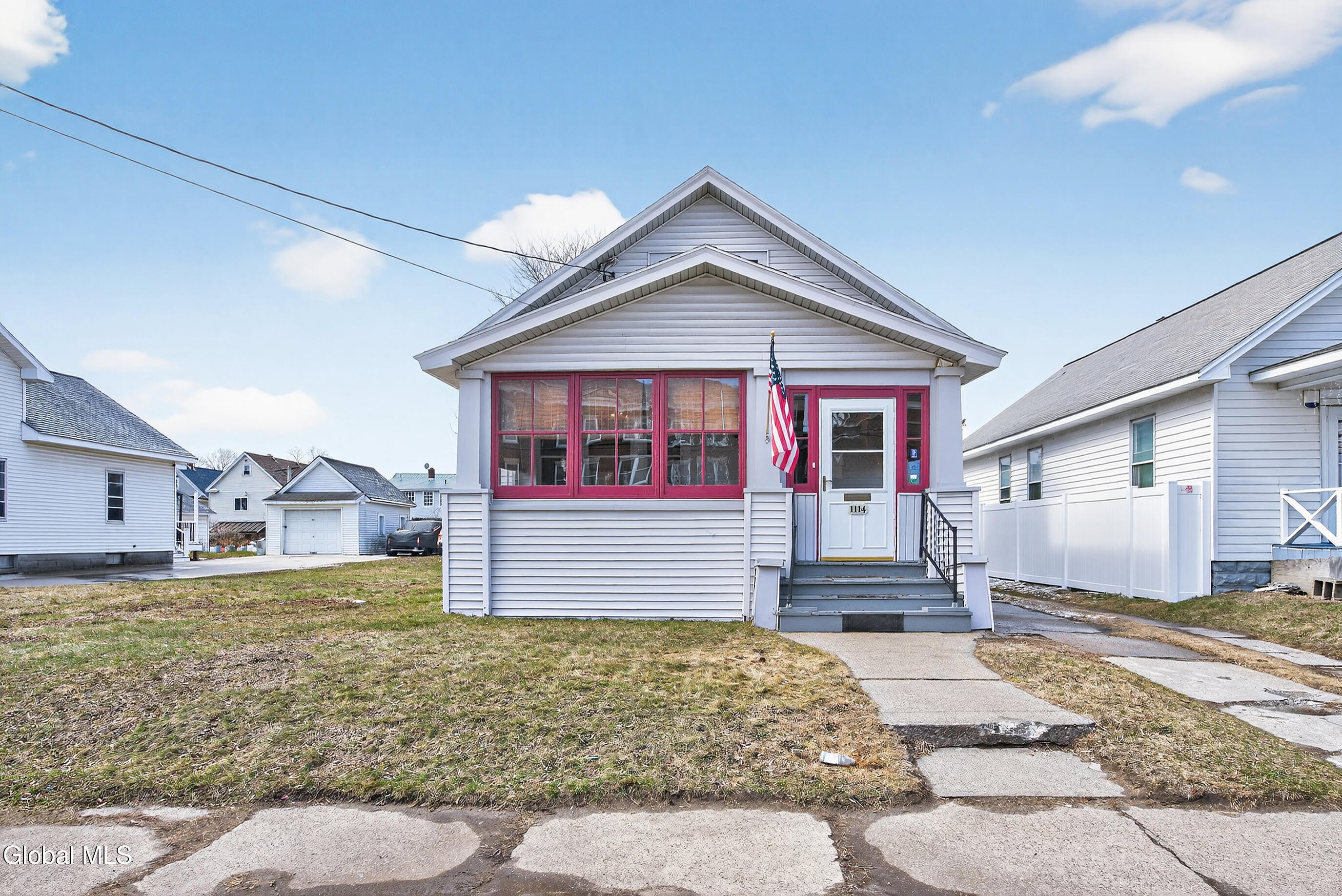 1114 Forest Road Schenectady NY 12303
