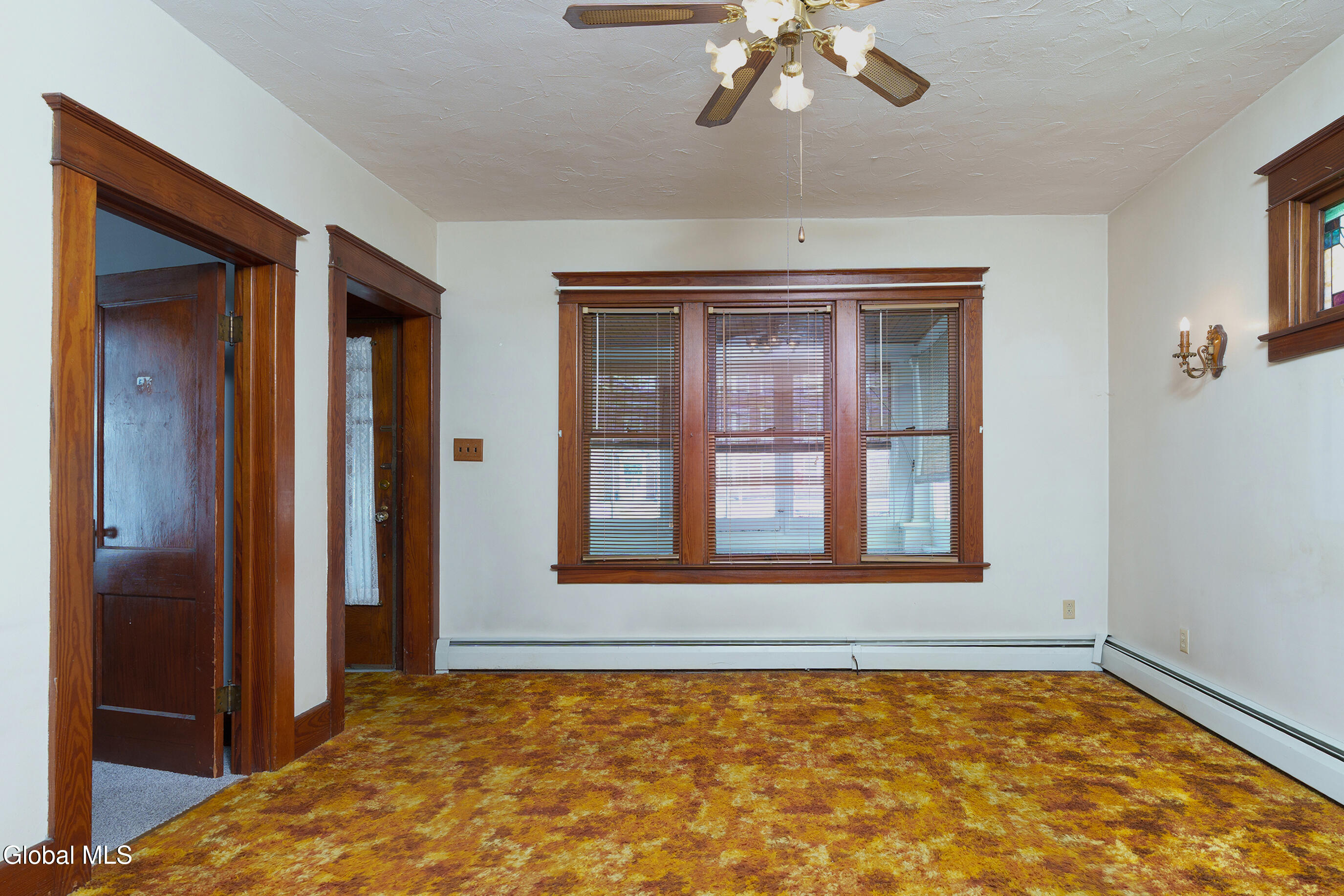 1114 Forest Road Schenectady NY 12303