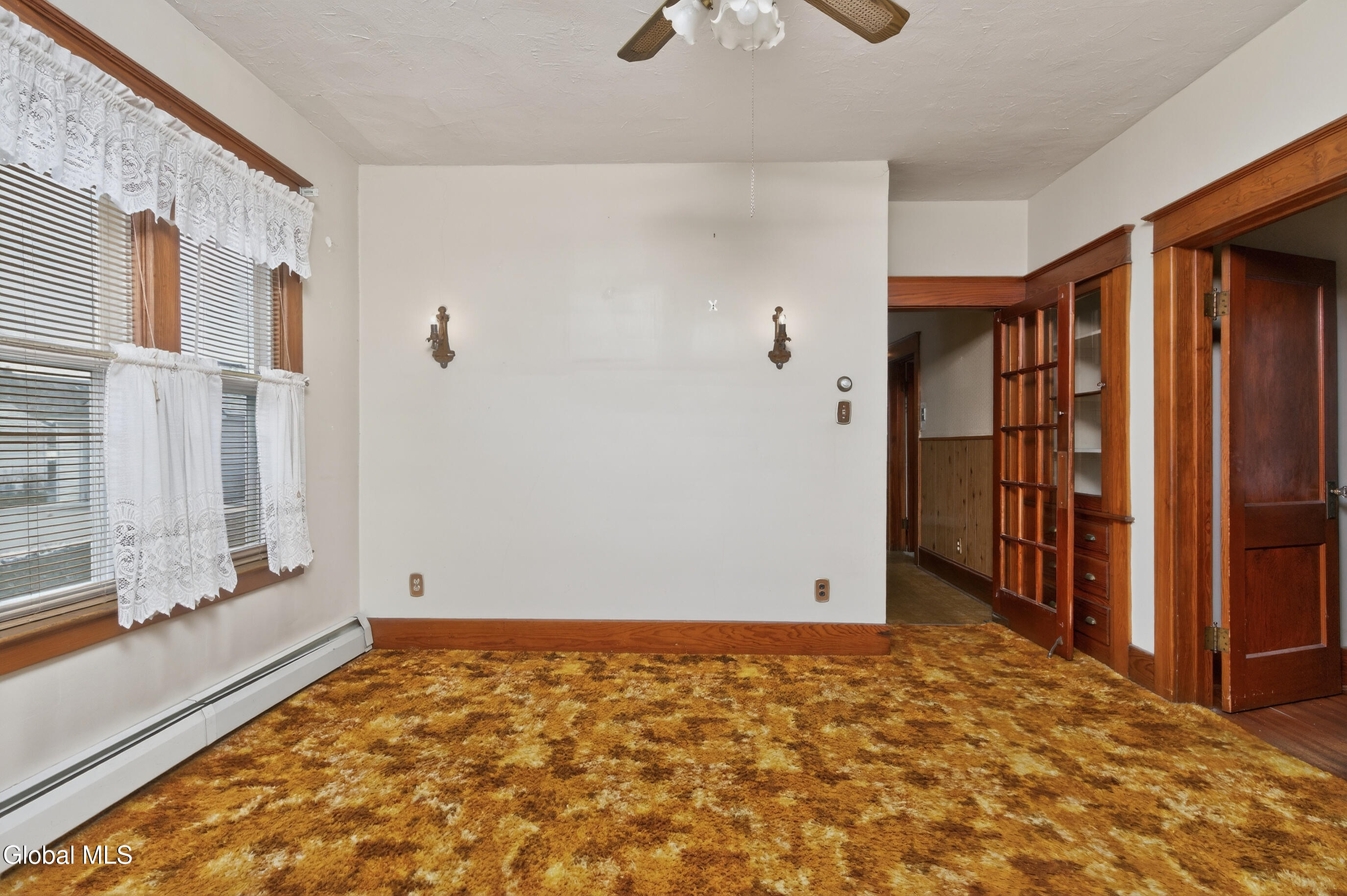 1114 Forest Road Schenectady NY 12303