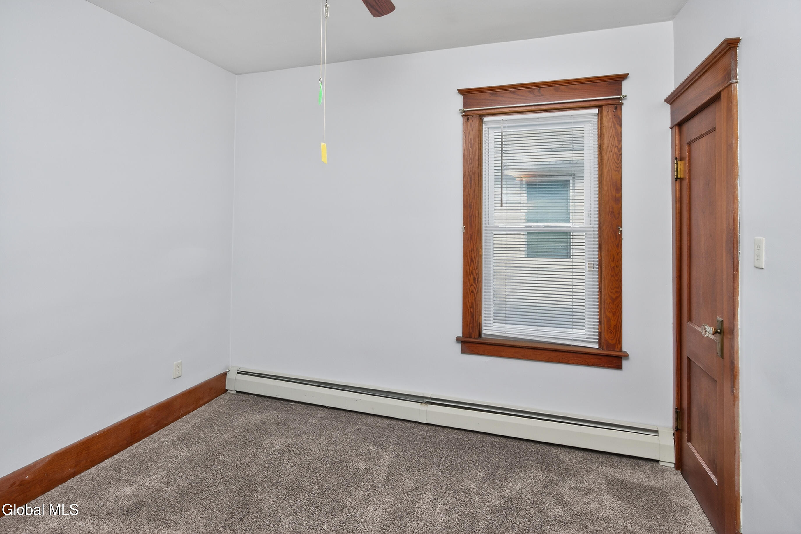 1114 Forest Road Schenectady NY 12303