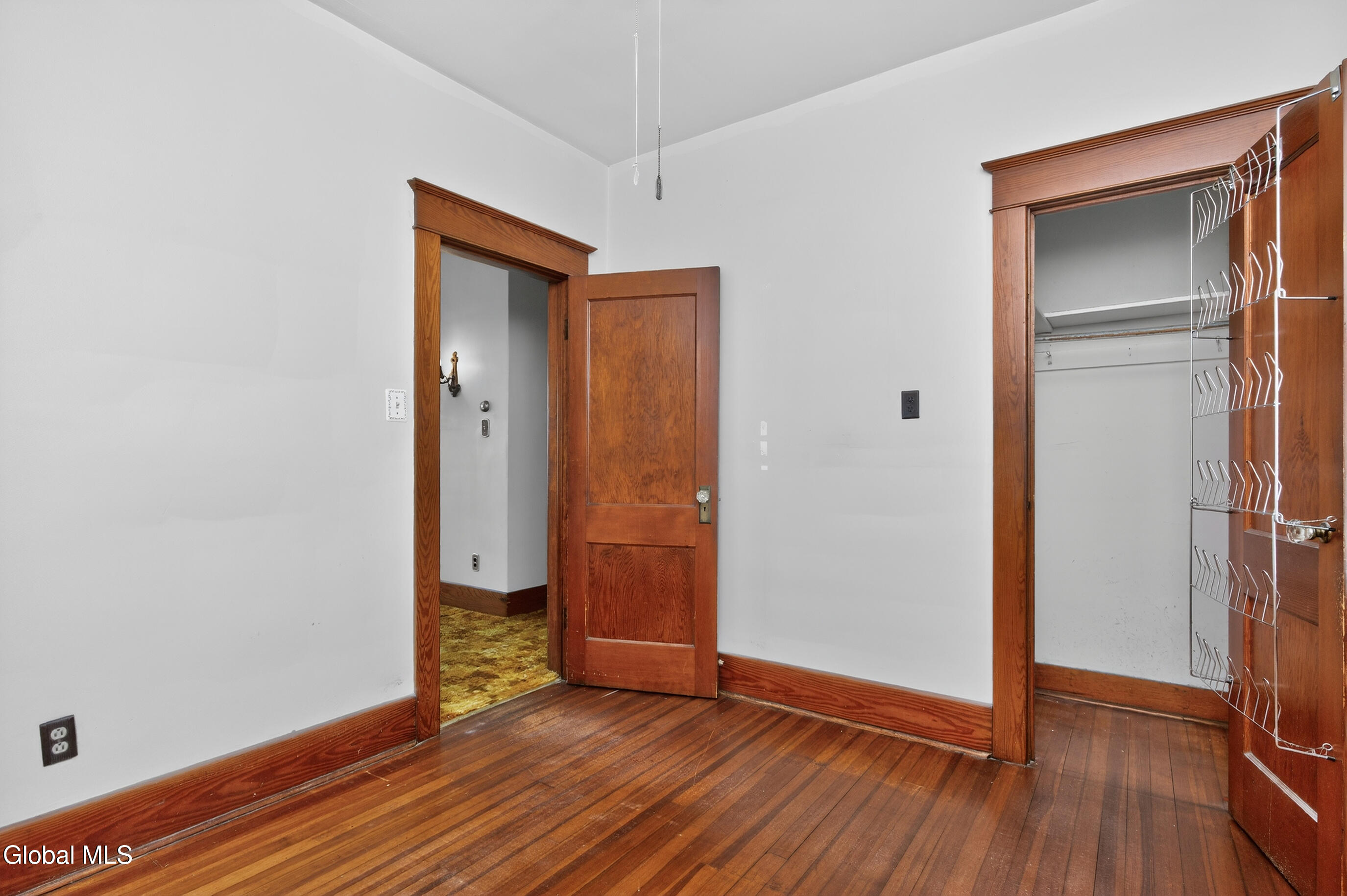 1114 Forest Road Schenectady NY 12303