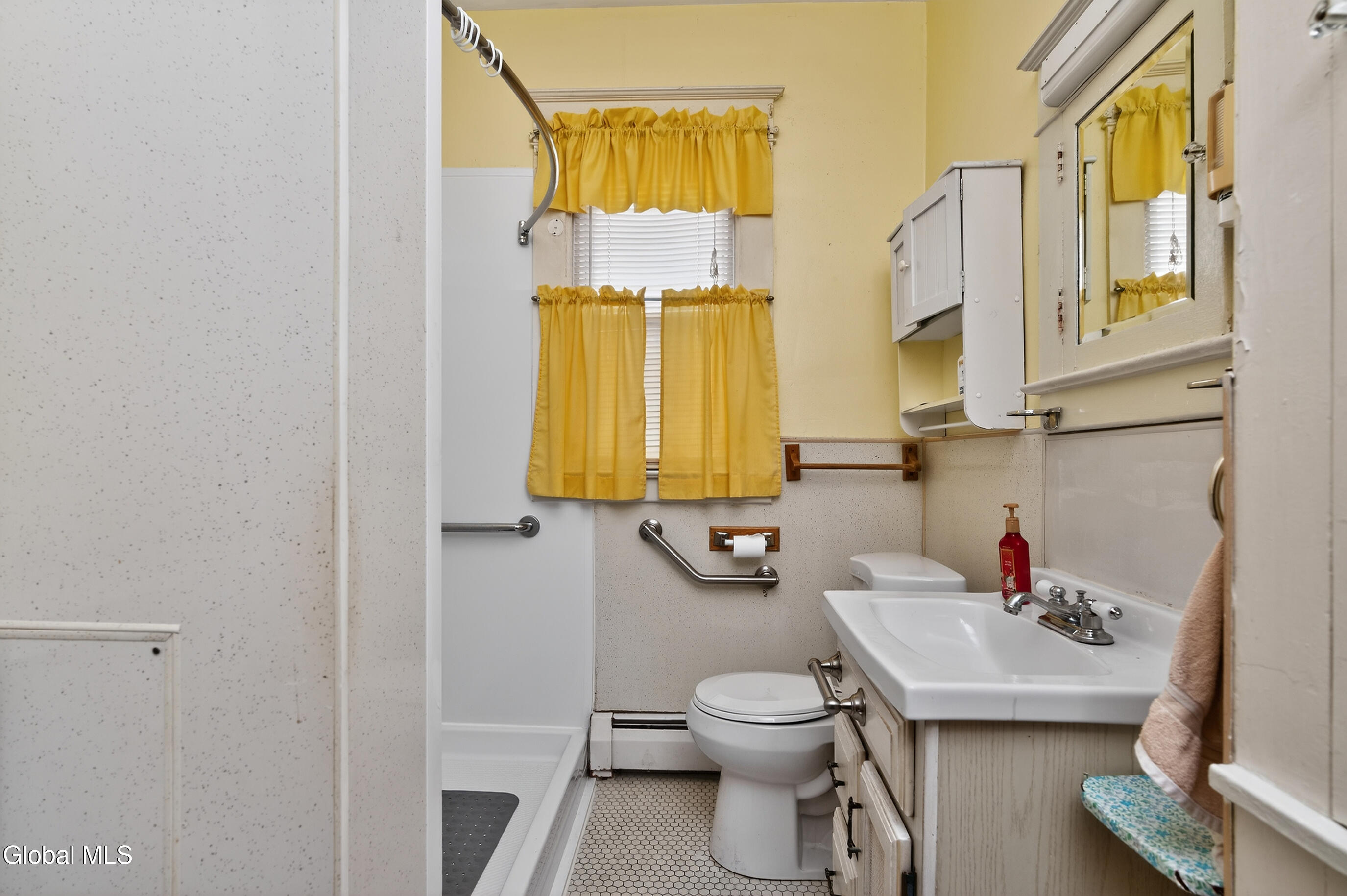 1114 Forest Road Schenectady NY 12303