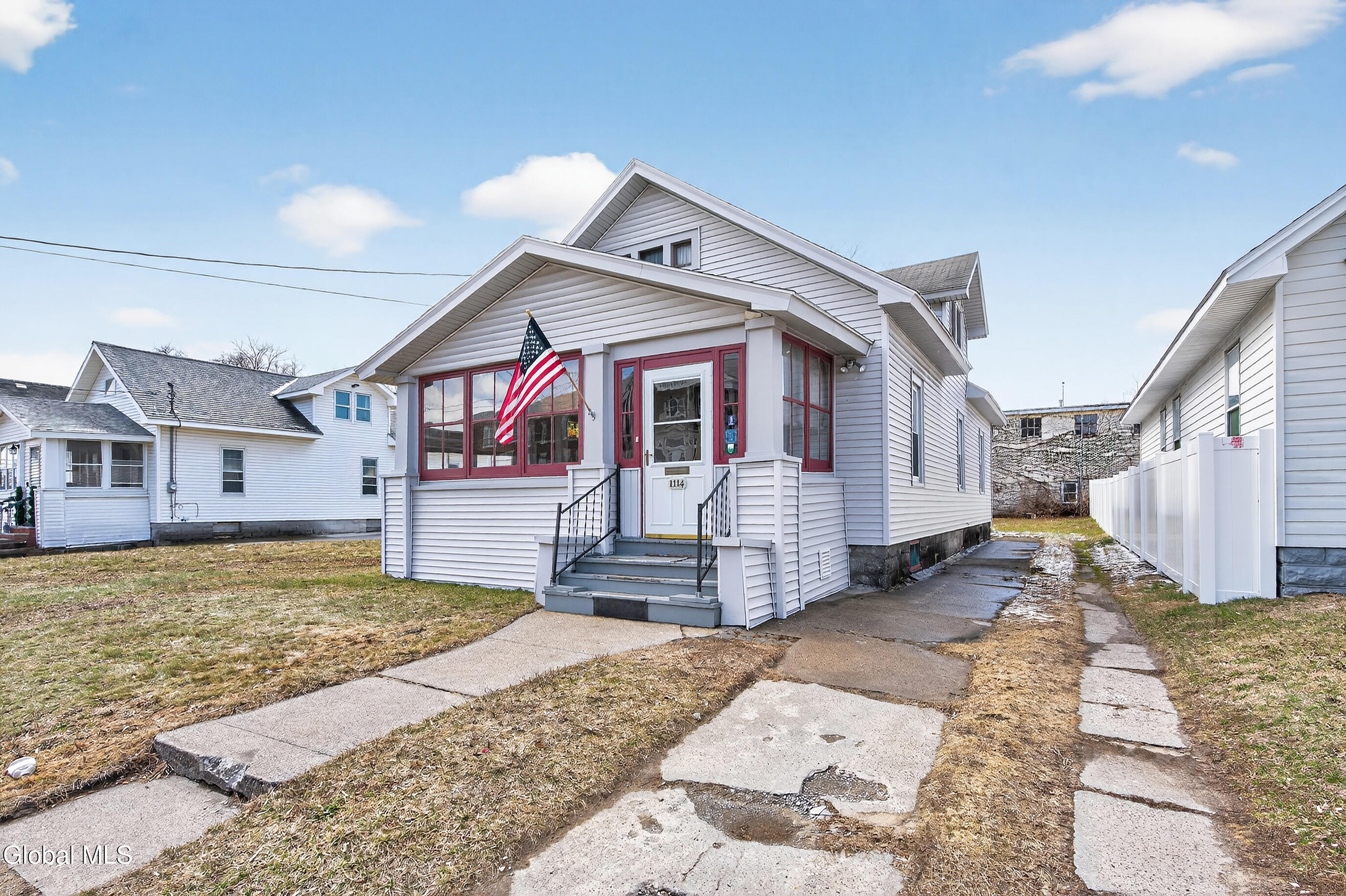 1114 Forest Road Schenectady NY 12303