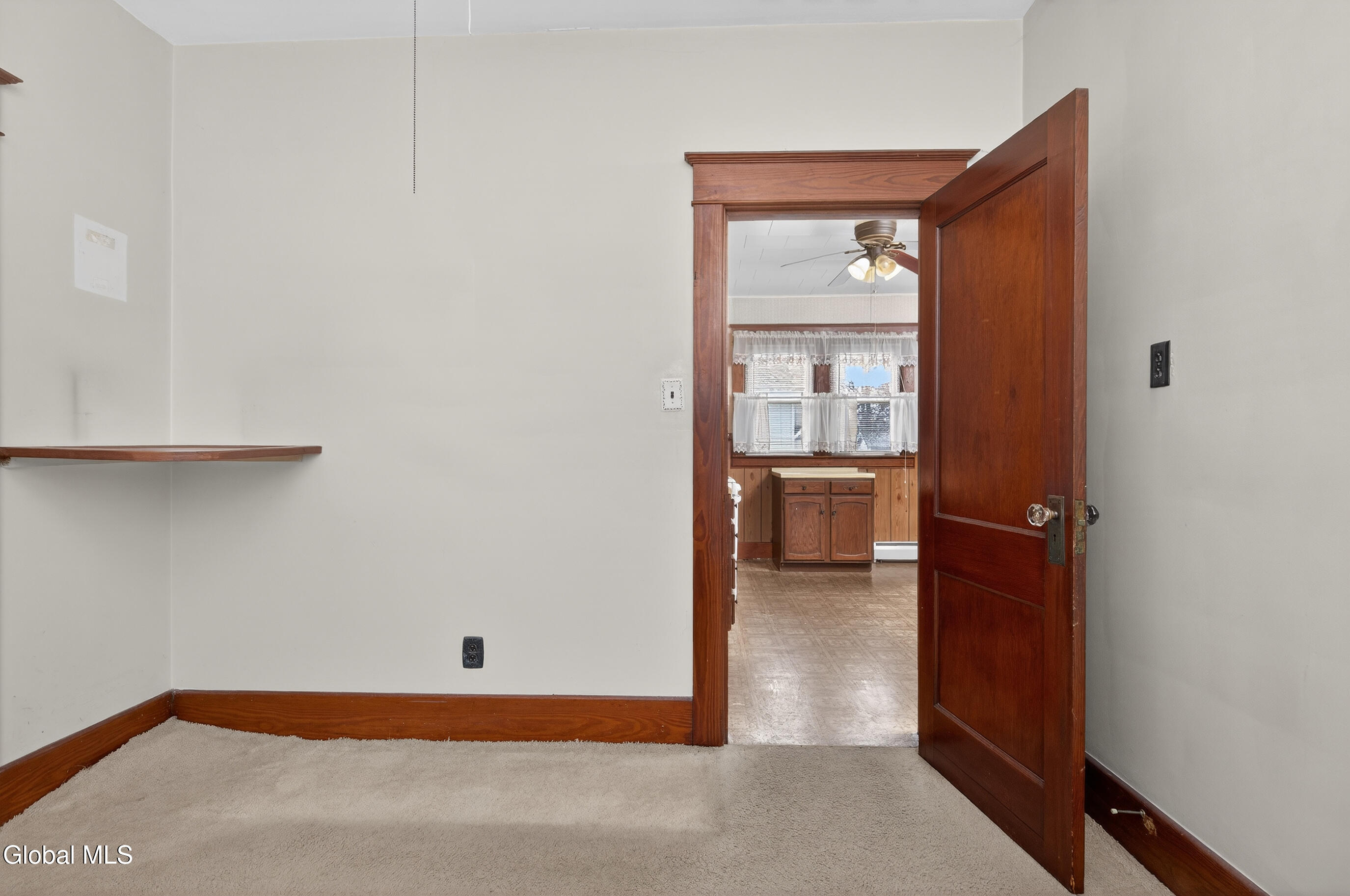 1114 Forest Road Schenectady NY 12303