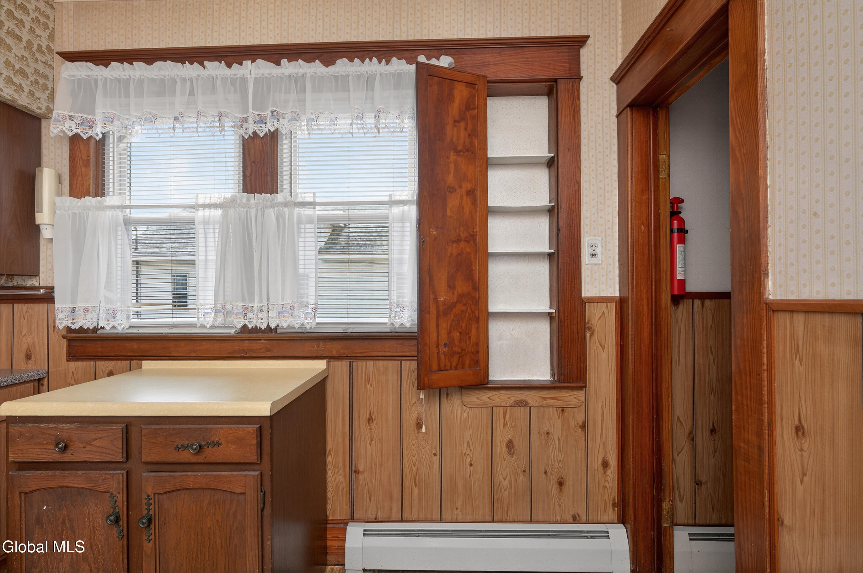 1114 Forest Road Schenectady NY 12303