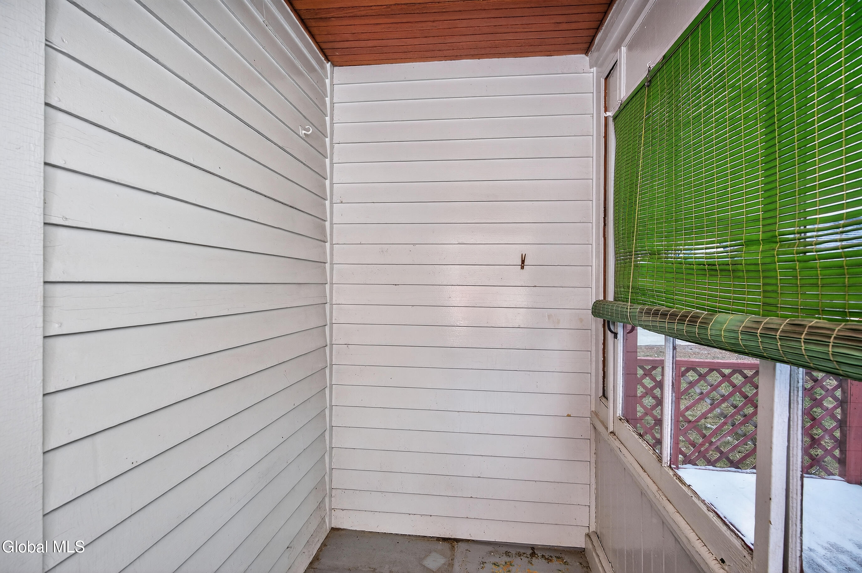 1114 Forest Road Schenectady NY 12303