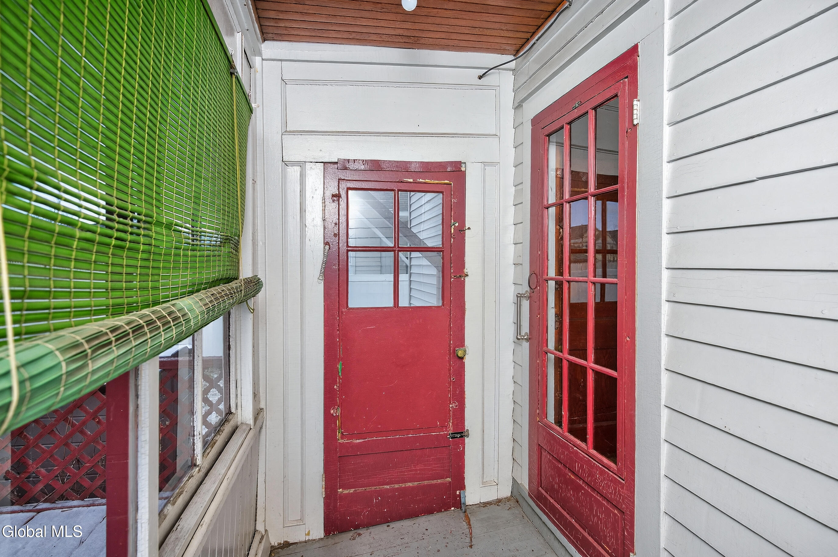 1114 Forest Road Schenectady NY 12303