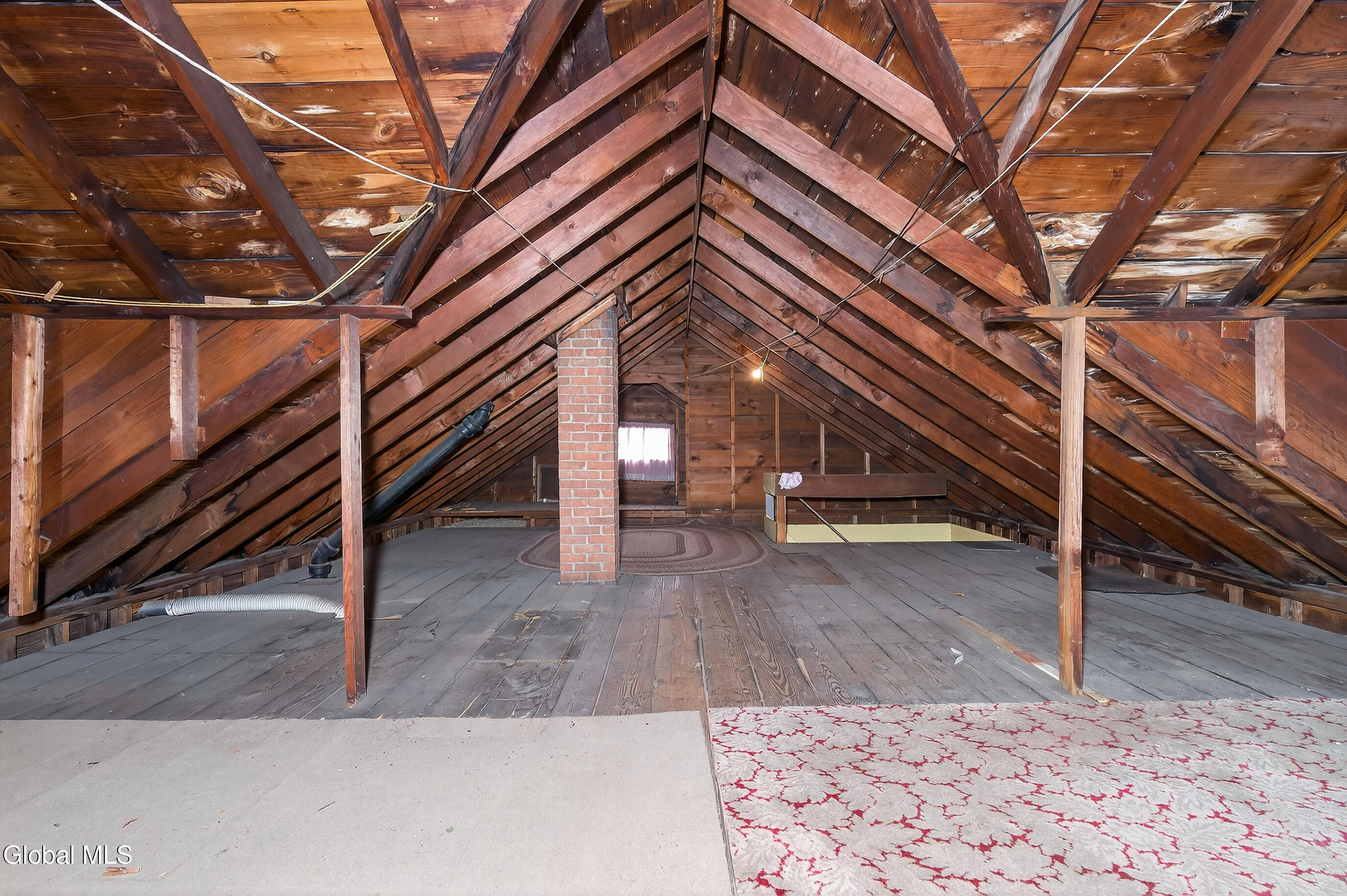 1114 Forest Road Schenectady NY 12303