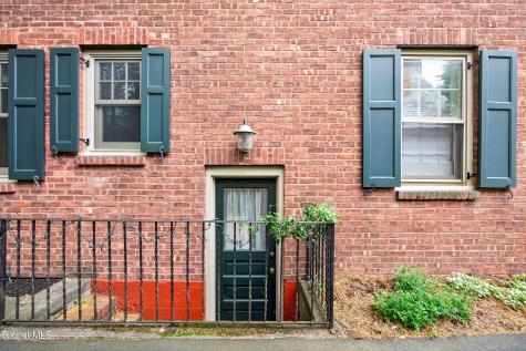 81 Brookline Avenue Albany NY 12203