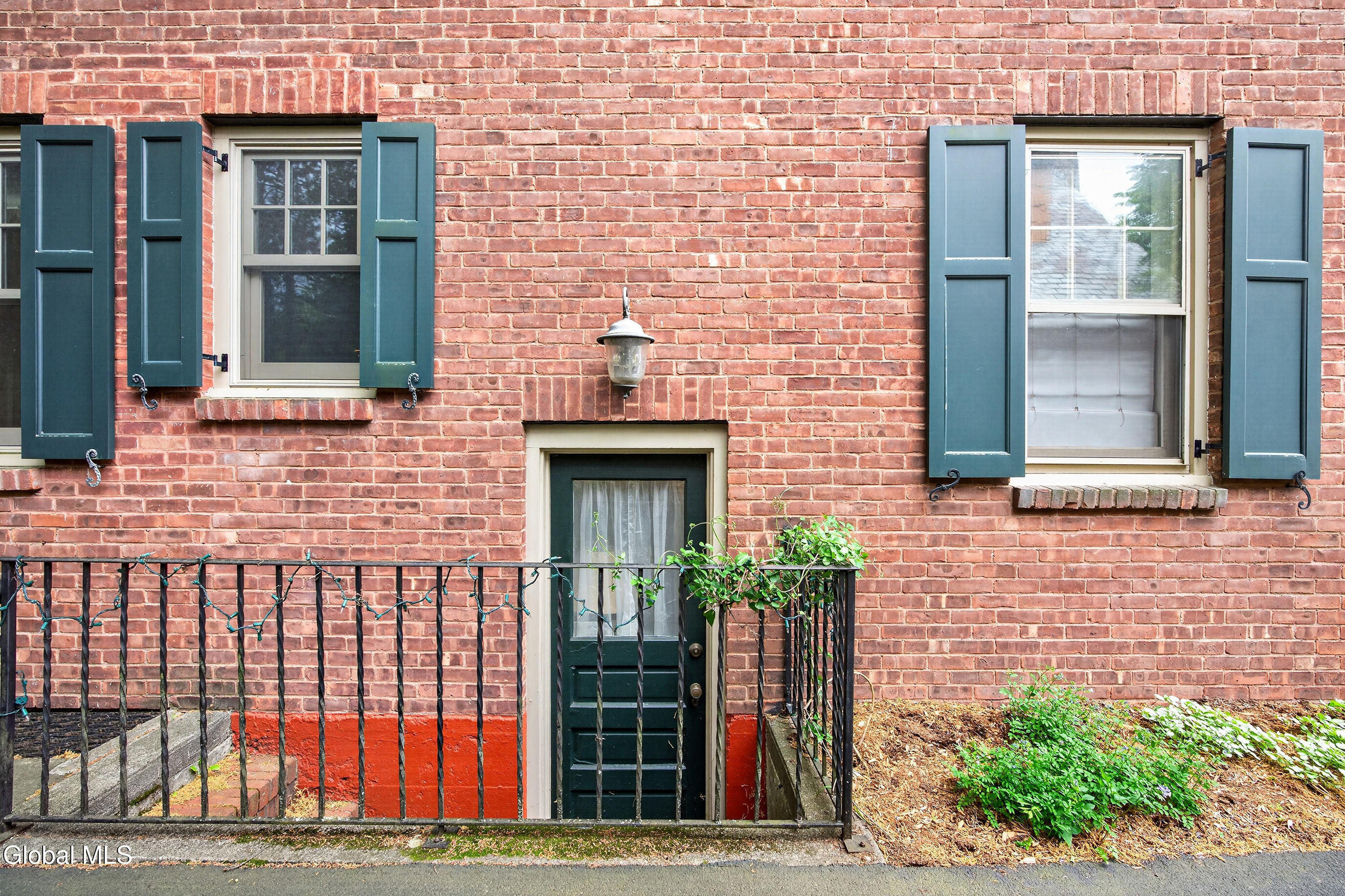 81 Brookline Avenue Albany NY 12203