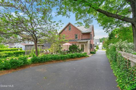 81 Brookline Avenue Albany NY 12203
