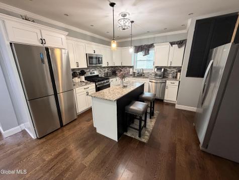 1025 Hegeman Street Schenectady NY 12306