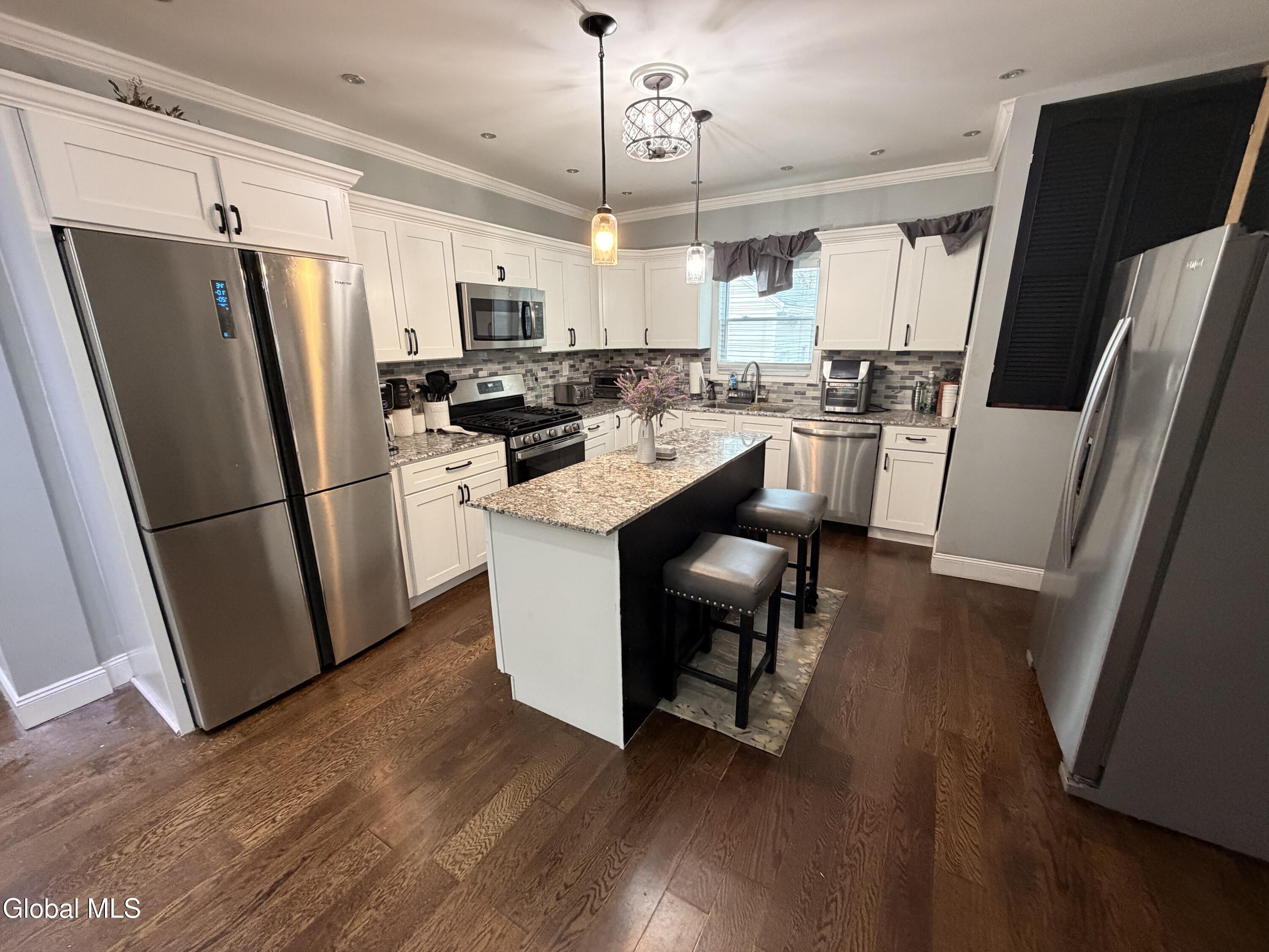 1025 Hegeman Street Schenectady NY 12306