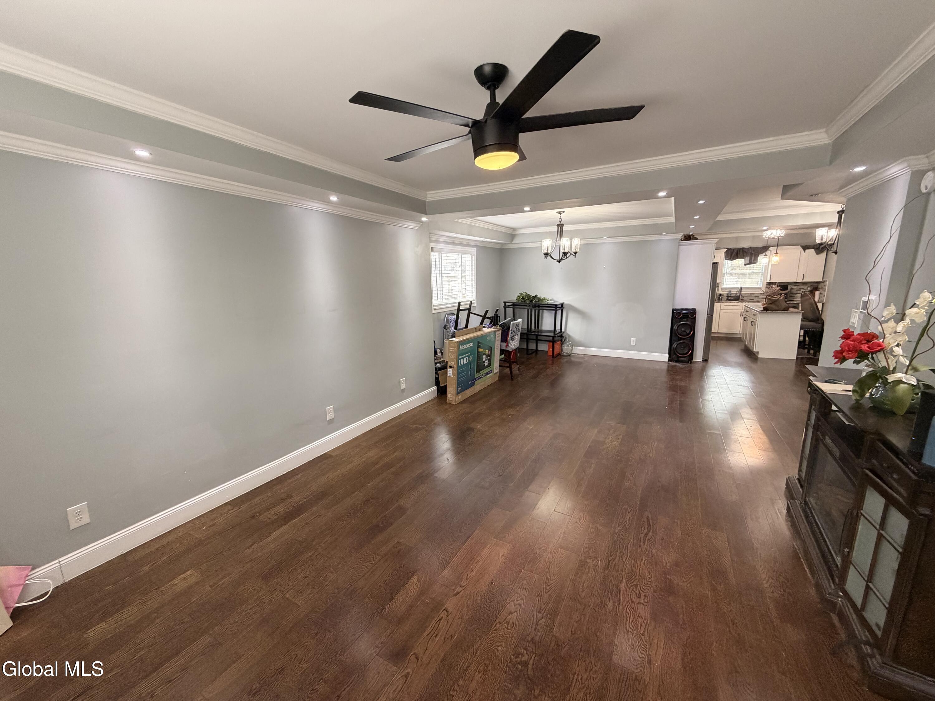 1025 Hegeman Street Schenectady NY 12306